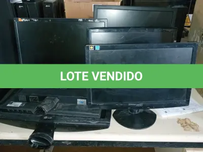 LOTE 174 - 8 MONITORES (NO ESTADO SEM GARANTIA DE FUNCIONAMENTO, SUJEITO A POSSÍVEIS AVARIAS VISÍVEIS/OCULTAS E/OU AUSÊNCIA DE COMPONENTES)