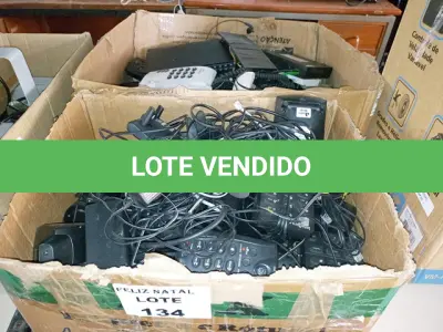 LOTE 134 - APARELHOS TELEFONICOS DIVERSOS (NO ESTADO SEM GARANTIA DE FUNCIONAMENTO, SUJEITO A POSSÍVEIS AVARIAS VISÍVEIS/OCULTAS E/OU AUSÊNCIA DE COMPONENTES)
