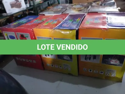 LOTE 118 - 3 MÁQUINA PARA BOLHAS DE SABÃO (NO ESTADO SEM GARANTIA DE FUNCIONAMENTO, SUJEITO A POSSÍVEIS AVARIAS VISÍVEIS/OCULTAS E/OU AUSÊNCIA DE COMPONENTES)