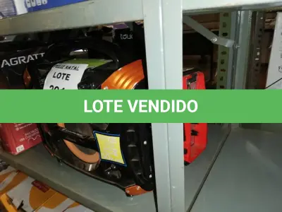LOTE 291 - 2 CAIXAS DE SOM (NO ESTADO SEM GARANTIA DE FUNCIONAMENTO, SUJEITO A POSSÍVEIS AVARIAS VISÍVEIS/OCULTAS E/OU AUSÊNCIA DE COMPONENTES)
