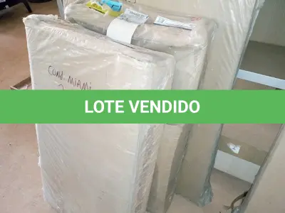 LOTE 182 - CONJUNTO MESA COM 4 CADEIRAS - MIAMI - DOBUÊ - CANELA / BEGE (NO ESTADO SEM GARANTIA DE FUNCIONAMENTO, SUJEITO A POSSÍVEIS AVARIAS VISÍVEIS/OCULTAS E/OU AUSÊNCIA DE COMPONENTES)