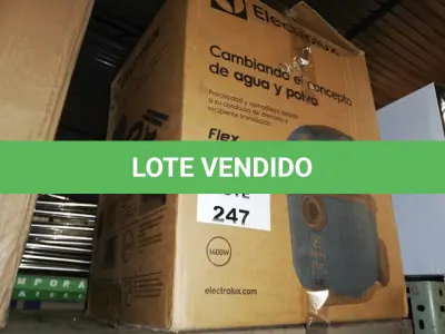 LOTE 247 - ASPIRADOR DE PÓ E ÁGUA ELECTROLUX FLEX (NO ESTADO SEM GARANTIA DE FUNCIONAMENTO, SUJEITO A POSSÍVEIS AVARIAS VISÍVEIS/OCULTAS E/OU AUSÊNCIA DE COMPONENTES)