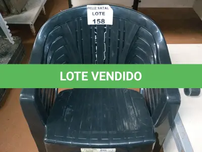 LOTE 158 - 7 CADEIRA POLTRONA DE PLÁSTICO PRETA (NO ESTADO SEM GARANTIA DE FUNCIONAMENTO, SUJEITO A POSSÍVEIS AVARIAS VISÍVEIS/OCULTAS E/OU AUSÊNCIA DE COMPONENTES)