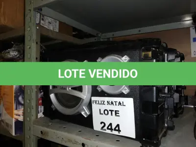 LOTE 244 - 3 CAIXAS DE SOM (NO ESTADO SEM GARANTIA DE FUNCIONAMENTO, SUJEITO A POSSÍVEIS AVARIAS VISÍVEIS/OCULTAS E/OU AUSÊNCIA DE COMPONENTES)