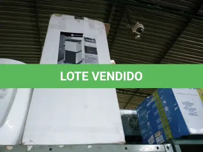 LOTE 044 - LIXEIRA SELETIVA DUPLA INOX COM PEDAL 34 LITROS 2 DIVISÓRIAS (NO ESTADO SEM GARANTIA DE FUNCIONAMENTO, SUJEITO A POSSÍVEIS AVARIAS VISÍVEIS/OCULTAS E/OU AUSÊNCIA DE COMPONENTES)