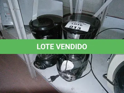 LOTE 013 - 2 CAFETEIRAS (NO ESTADO SEM GARANTIA DE FUNCIONAMENTO, SUJEITO A POSSÍVEIS AVARIAS VISÍVEIS/OCULTAS E/OU AUSÊNCIA DE COMPONENTES)