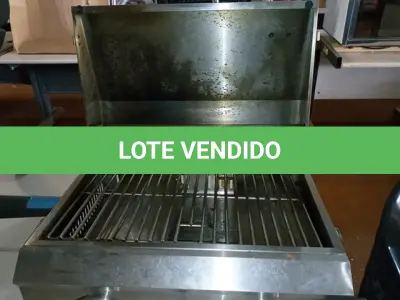 LOTE 192 - CHURRASQUEIRA PORTÁTIL Á GÁS GRILL AÇO INOX- MEMBERS MARK (NO ESTADO SEM GARANTIA DE FUNCIONAMENTO, SUJEITO A POSSÍVEIS AVARIAS VISÍVEIS/OCULTAS E/OU AUSÊNCIA DE COMPONENTES)