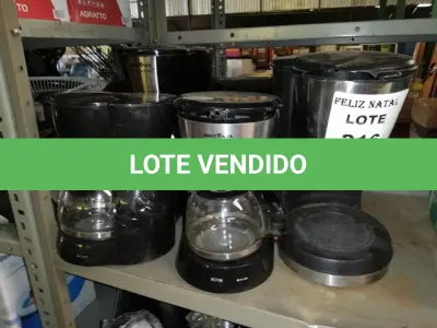 LOTE 216 - 5 CAFETEIRAS (NO ESTADO SEM GARANTIA DE FUNCIONAMENTO, SUJEITO A POSSÍVEIS AVARIAS VISÍVEIS/OCULTAS E/OU AUSÊNCIA DE COMPONENTES)