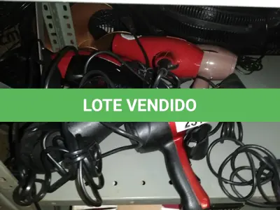 LOTE 231 - 6 SECADORES DE CABELO (NO ESTADO SEM GARANTIA DE FUNCIONAMENTO, SUJEITO A POSSÍVEIS AVARIAS VISÍVEIS/OCULTAS E/OU AUSÊNCIA DE COMPONENTES)