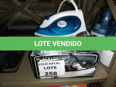 LOTE 258 - 3 FERROS ELÉTRICOS (NO ESTADO SEM GARANTIA DE FUNCIONAMENTO, SUJEITO A POSSÍVEIS AVARIAS VISÍVEIS/OCULTAS E/OU AUSÊNCIA DE COMPONENTES)