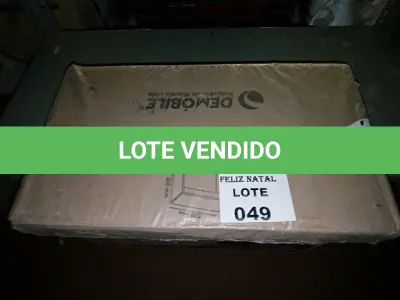 LOTE 049 - BANQUETA IDEAL DEMÓBILE NOGAL (NO ESTADO SEM GARANTIA DE FUNCIONAMENTO, SUJEITO A POSSÍVEIS AVARIAS VISÍVEIS/OCULTAS E/OU AUSÊNCIA DE COMPONENTES)