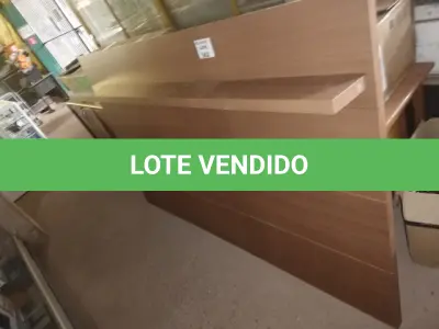 LOTE 362 - PAINEL TV ATE 82 POLEGADAS (NO ESTADO SEM GARANTIA DE FUNCIONAMENTO, SUJEITO A POSSÍVEIS AVARIAS VISÍVEIS/OCULTAS E/OU AUSÊNCIA DE COMPONENTES)