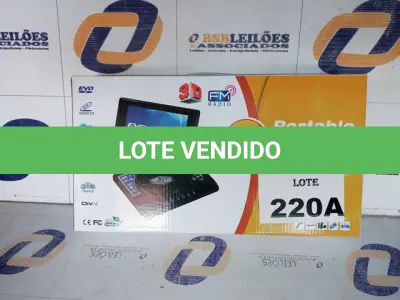 LOTE 220 - DVD PORTATIL 7,8 POLEGADAS (NO ESTADO SEM GARANTIA DE FUNCIONAMENTO, SUJEITO A POSSÍVEIS AVARIAS VISÍVEIS/OCULTAS E/OU AUSÊNCIA DE COMPONENTES)