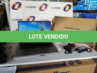 LOTE 001 - NOTEBOOK SAMSUNG BOOK E30 10ª INTEL CORE I3 4GB 1TB TELA 15,6 FHD - PRATA (NO ESTADO SEM GARANTIA DE FUNCIONAMENTO, SUJEITO A POSSÍVEIS AVARIAS VISÍVEIS/OCULTAS E/OU AUSÊNCIA DE COMPONENTES)