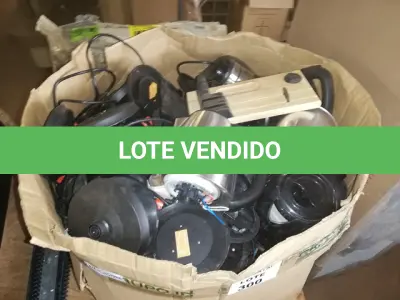 LOTE 300 - SUCATAS DE CHALEIRAS (NO ESTADO SEM GARANTIA DE FUNCIONAMENTO, SUJEITO A POSSÍVEIS AVARIAS VISÍVEIS/OCULTAS E/OU AUSÊNCIA DE COMPONENTES)