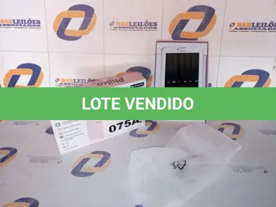 LOTE 075 - TABLET PHILCO PTB7SRG 3G 16GB (NO ESTADO SEM GARANTIA DE FUNCIONAMENTO, SUJEITO A POSSÍVEIS AVARIAS VISÍVEIS/OCULTAS E/OU AUSÊNCIA DE COMPONENTES)