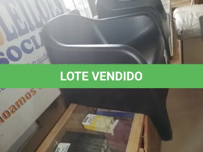 LOTE 369 - POLTRONA SKARPO PRETA (NO ESTADO SEM GARANTIA DE FUNCIONAMENTO, SUJEITO A POSSÍVEIS AVARIAS VISÍVEIS/OCULTAS E/OU AUSÊNCIA DE COMPONENTES)