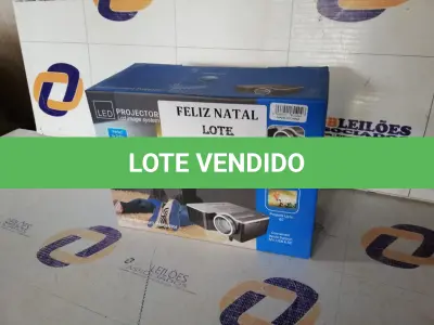 LOTE 290 - PROJETOR LED (NO ESTADO SEM GARANTIA DE FUNCIONAMENTO, SUJEITO A POSSÍVEIS AVARIAS VISÍVEIS/OCULTAS E/OU AUSÊNCIA DE COMPONENTES)