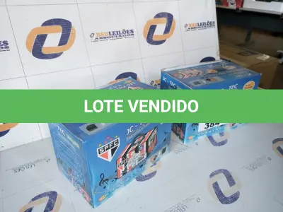 LOTE 384 - 2 CAIXAS DE SOM (NO ESTADO SEM GARANTIA DE FUNCIONAMENTO, SUJEITO A POSSÍVEIS AVARIAS VISÍVEIS/OCULTAS E/OU AUSÊNCIA DE COMPONENTES)