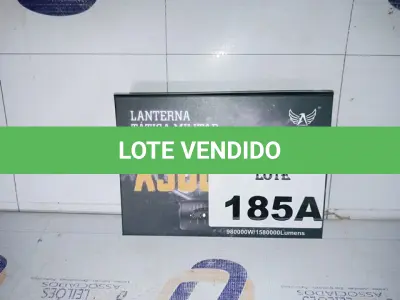 LOTE 185 - LANTERNA TÁTICA MILITAR X900 (NO ESTADO SEM GARANTIA DE FUNCIONAMENTO, SUJEITO A POSSÍVEIS AVARIAS VISÍVEIS/OCULTAS E/OU AUSÊNCIA DE COMPONENTES)