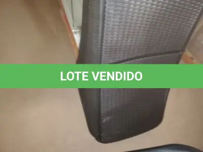 LOTE 360 - ESPREGUIÇADEIRA (NO ESTADO SEM GARANTIA DE FUNCIONAMENTO, SUJEITO A POSSÍVEIS AVARIAS VISÍVEIS/OCULTAS E/OU AUSÊNCIA DE COMPONENTES)
