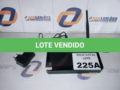 LOTE 225 - MINI COMPUTADOR PIPO X11 (NO ESTADO SEM GARANTIA DE FUNCIONAMENTO, SUJEITO A POSSÍVEIS AVARIAS VISÍVEIS/OCULTAS E/OU AUSÊNCIA DE COMPONENTES)