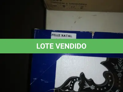 LOTE 337 - ESPELHO CLASSICO DE PAREDE (NO ESTADO SEM GARANTIA DE FUNCIONAMENTO, SUJEITO A POSSÍVEIS AVARIAS VISÍVEIS/OCULTAS E/OU AUSÊNCIA DE COMPONENTES)