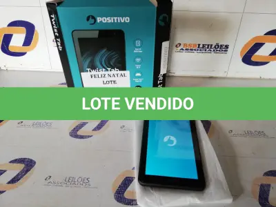 LOTE 275 - TABLET POSITIVO TWIST TAB T770C, 32GB, (NO ESTADO SEM GARANTIA DE FUNCIONAMENTO, SUJEITO A POSSÍVEIS AVARIAS VISÍVEIS/OCULTAS E/OU AUSÊNCIA DE COMPONENTES)