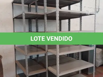 LOTE 012 - 04-ESTANTES EM FERRO C/05-PRATELEIRAS (NO ESTADO)