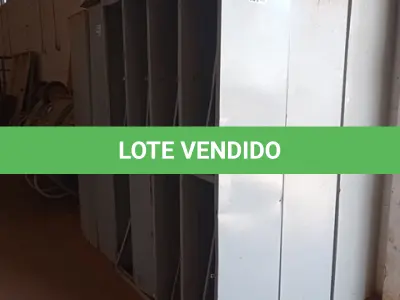 LOTE 001 - 01- LOTE CONTENDO: ARMÁRIOS, ROUPEIROS (SUCATA) (NO ESTADO)
