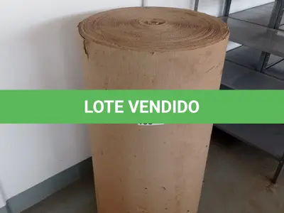 LOTE 106 - 01-BOBINA DE PAPELÃO (NO ESTADO)