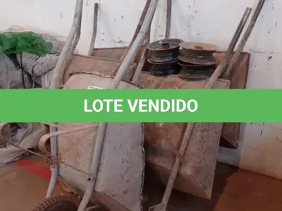 LOTE 016 - 05- CARRINHOS DE MÃO (NO ESTADO)