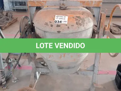 LOTE 034 - 01-BETONEIRA COM MOTOR MONOFÁSICO 120 LITROS (NO ESTADO)