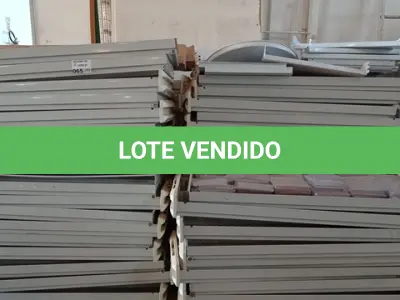 LOTE 065 - 01- ARMÁRIO PARA FARMÁCIA (DESMONTADO) (NO ESTADO)