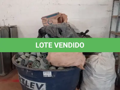 LOTE 010 - 01-LOTE C/ESPAÇADORES PARA CONCRETO ,01-CAIXA D ‘AGUA S/ TAMPA 500 LITROS (NO ESTADO)