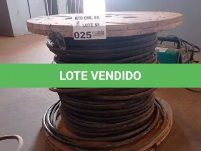 LOTE 025 - 01-CARRETEL DE FIO 4X4MM 06, 1KV (NO ESTADO)