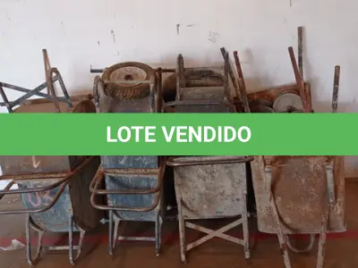 LOTE 070 - 06-CARRINHOS PARA OBRA (JERICO), 03-CARRINHOS DE MÃO. (NO ESTADO)