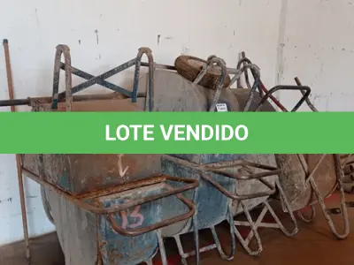 LOTE 070 - 06-CARRINHOS PARA OBRA (JERICO), 03-CARRINHOS DE MÃO. (NO ESTADO)