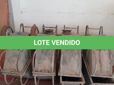 LOTE 002 - 08- CARRINHOS PARA OBRA (JERICO)(NO ESTADO)