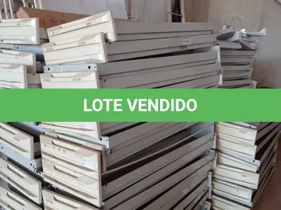 LOTE 065 - 01- ARMÁRIO PARA FARMÁCIA (DESMONTADO) (NO ESTADO)