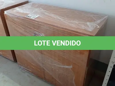 LOTE 083 - 01- ARMÁRIO EM MADEIRA, 02-PORTAS (NO ESTADO)