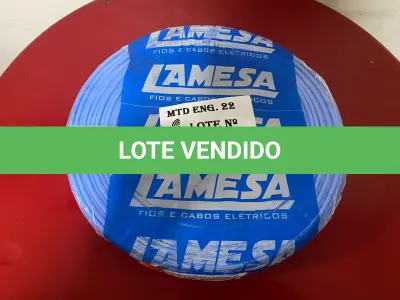 LOTE 116 - 01 ROLO DE CABO FLEXÍVEL LAMEFLAM 6MM COM 100 METROS MARCA LAMESA  COR AZUL(NOVO)(NO ESTADO)