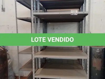 LOTE 012 - 04-ESTANTES EM FERRO C/05-PRATELEIRAS (NO ESTADO)