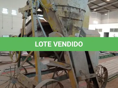 LOTE 062 - 01-BETONEIRA INDUSTRIAL C/ MOTOR (NO ESTADO)