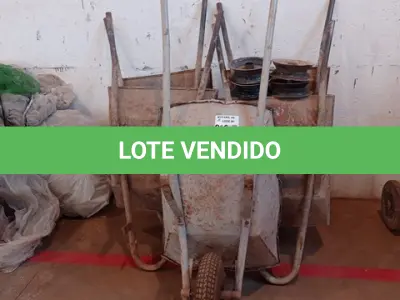 LOTE 016 - 05- CARRINHOS DE MÃO (NO ESTADO)