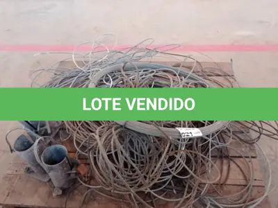 LOTE 021 - 01-LOTE C/ CABOS DE AÇO E 01-ROLO DE ARAME LISO (NO ESTADO)