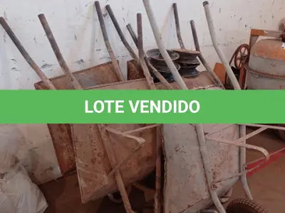 LOTE 016 - 05- CARRINHOS DE MÃO (NO ESTADO)