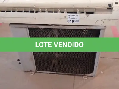 LOTE 019 - 01-CONDENSADORA E 01-EVAPORADORA (NO ESTADO)