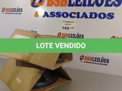 LOTE 162 - 02 ALTO-FALANTES PARA CAIXA AMPLIFICADA MONDIAL. (NO ESTADO, NÃO SABEMOS SE FUNCIONA. LEILÃO NÃO TEM GARANTIA E NEM DEVOLUÇÃO).