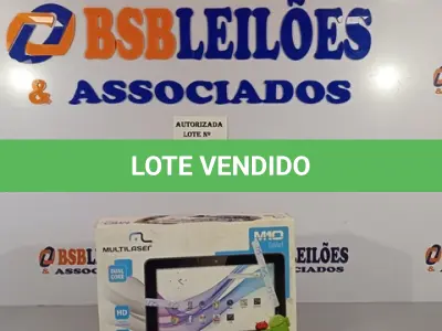 LOTE 006 - 01 TABLET MARCA MULTILAZER MODELO M10. (NO ESTADO, NÃO SABEMOS SE FUNCIONA. LEILÃO NÃO TEM GARANTIA E NEM DEVOLUÇÃO).